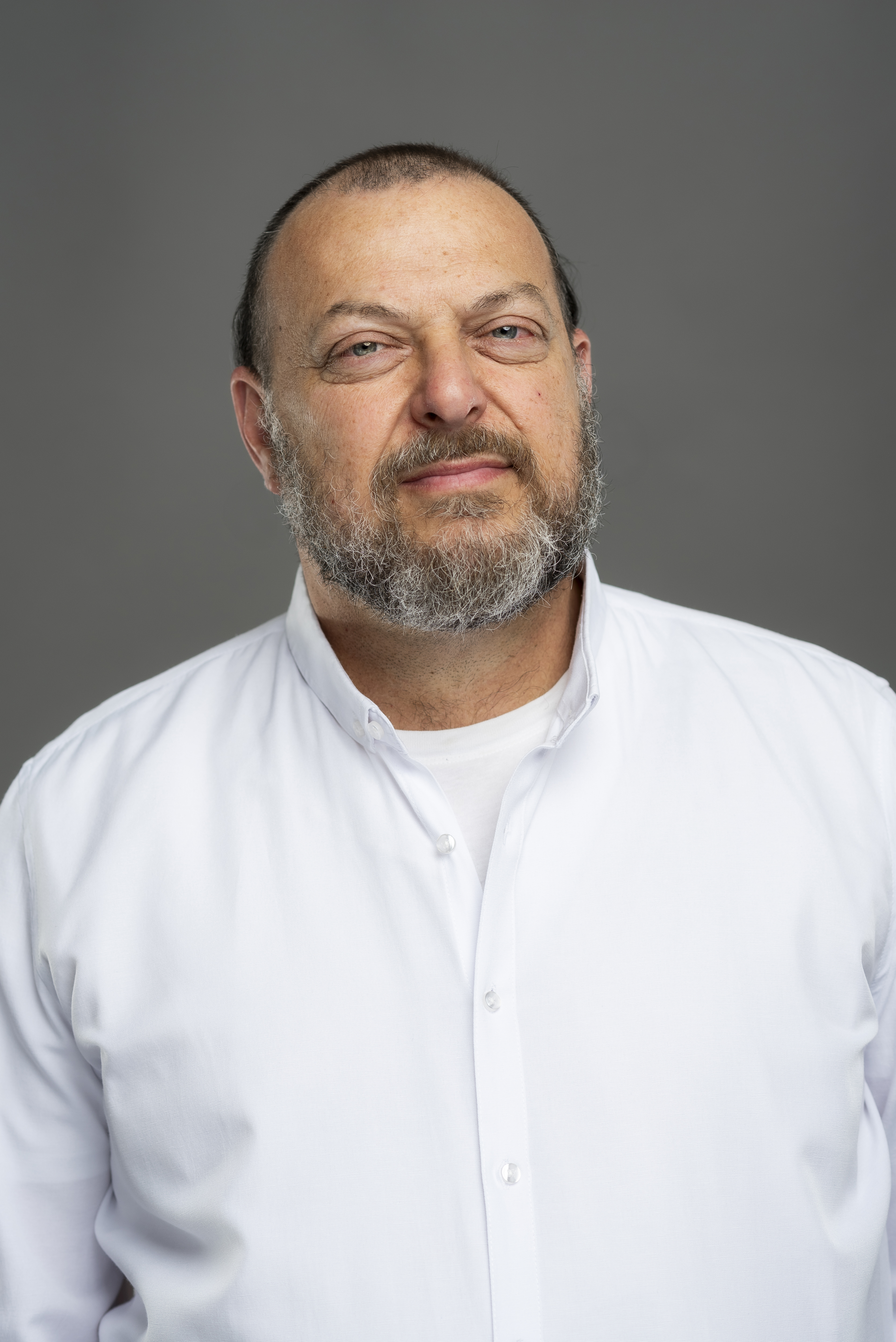 ������ ���� ���� ��"�