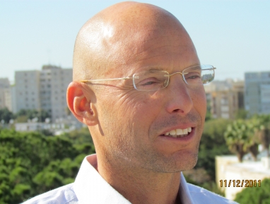 ��"� ���� ����